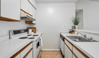 8647 BEEKMAN Pl D, Alexandria, VA 22309