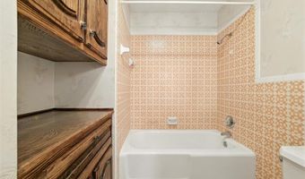 7220 Tucker Dr, Weatherford, TX 76085