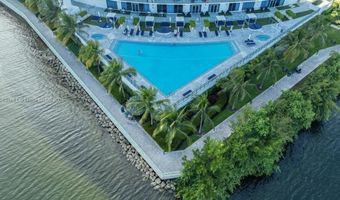 3250 NE 188th St 904, Aventura, FL 33180