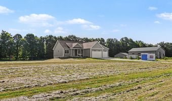 5095 Wiegand Ln, Almont, MI 48003