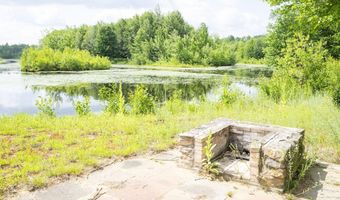 57 Pinewood Dr, Altona, NY 12910