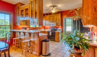 216 Old Wolf Hill Rd, Bethpage, TN 37022