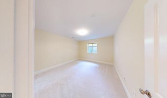 6403 EARLHAM Dr, Bethesda, MD 20817