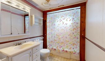 139 Fletcher Rd, Auburn, ME 04210