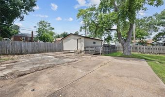 9405 Mackenzie Rd, Affton, MO 63123