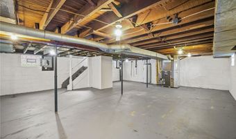 146 W Harrison St, Alliance, OH 44601