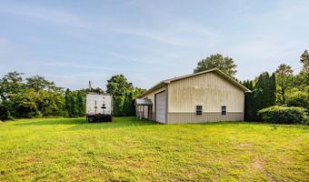 3490 Coffee Landing Rd, Adamsville, TN 38310