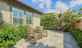 2410 Quartsite Dr, Camarillo, CA 93012