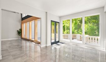 6600 RESERVES HILL Ct, Annandale, VA 22003