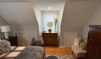 11 Woodside Ave, Cumberland, RI 02864