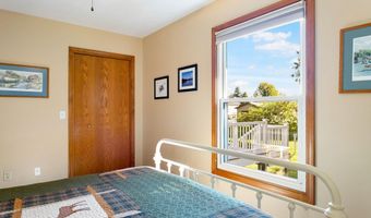 6320 Lincoln St, Allendale, MI 49401