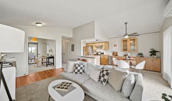 98-1712 KAAHUMANU St 11A, Pearl City, HI 96782