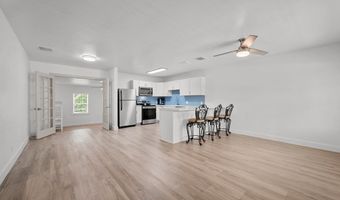 715 W WILSON Ave, Aransas Pass, TX 78336