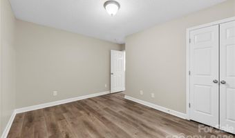 518 Canopy Ct, Clover, SC 29710