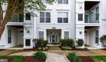 15616 EVERGLADE Ln 201, Bowie, MD 20716