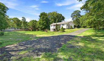 42 Charles Ave, Charlestown, RI 02813