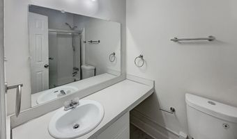 3825 Lavista V4, Tucker, GA 30084