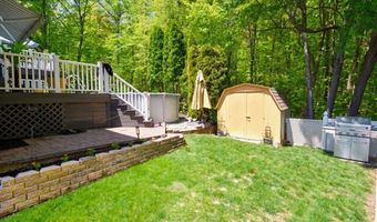 38 Algonquin Way, Bristol, CT 06010