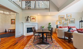 1141 KINGSWAY Rd, Afton, VA 22920