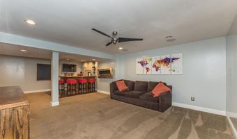 1515 Rosewood Terrace Dr, Ballwin, MO 63021