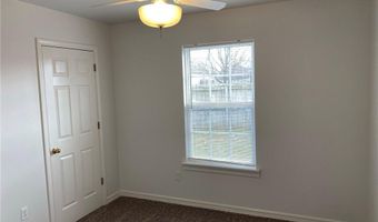 911 SW Cheyenne Dr, Bentonville, AR 72712