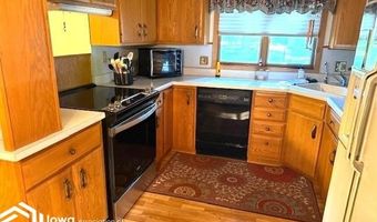 1904 127th Ave, Algona, IA 50511