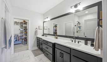 5506 NW 17th St, Ankeny, IA 50023