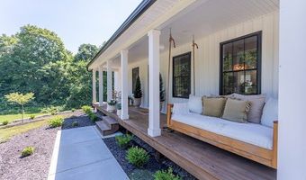 61 Beecher Rd, Brooklyn, CT 06234