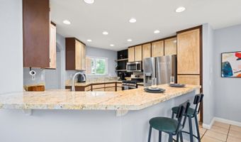 29819 Platanus Dr, Escondido, CA 92026