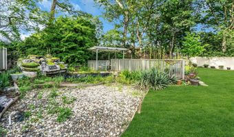 85 Williams Ave, Amityville, NY 11701