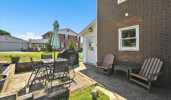 186 W MAIN St, Adamstown, PA 19501