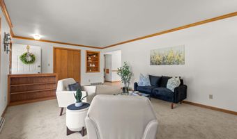 3300 N LAWE St, Appleton, WI 54911