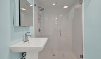 341 Glenbrook Dr, Atlantis, FL 33462