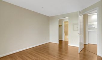 901 N MONROE St 1408, Arlington, VA 22201