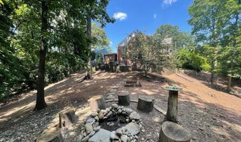 2356 S PIERCE St, Arlington, VA 22202