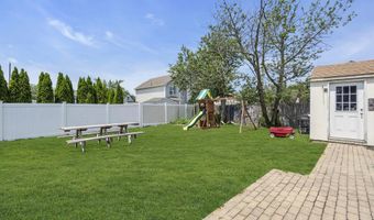 1332 Longboat Ave, Beachwood, NJ 08722