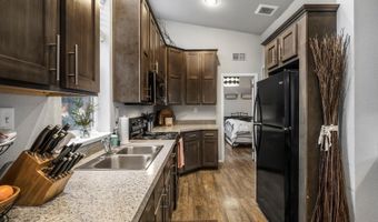 19930 Limelight Dr 421, Bend, OR 97702