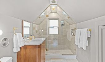 3122 North Ave, Burlington, VT 05408