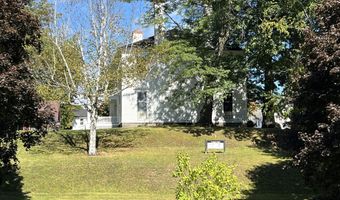 8 Crosby St, Augusta, ME 04330