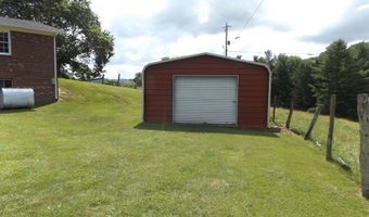 242 Country Rd, Austinville, VA 24312