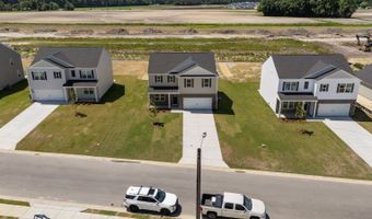 1025 Queensland Ln, Ayden, NC 28513