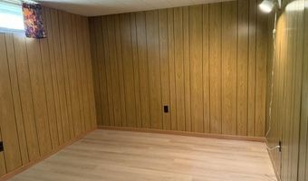 47 Birch Blvd, Babbitt, MN 55706