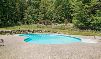 21 Wiggin Rd, Bedford, NH 03110