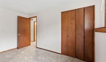 7090 146th St W, Apple Valley, MN 55124