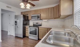 944 Angus Ln, Indianapolis, IN 46217