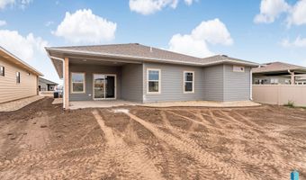 2404 E Tinley St, Brandon, SD 57005
