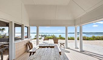 40154 SALT MEADOW Dr, Fenwick Island, DE 19944