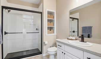 2946 Hunley Dr, Ann Arbor, MI 48105