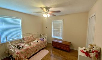 1210 Mixon Ave, Bay Minette, AL 36507