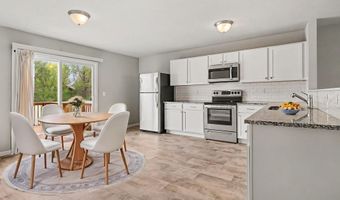 6342 Vine Leaf Dr, Allendale, MI 49401